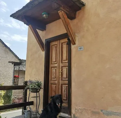 La Dimora Della Fontana Apartment Mozzio